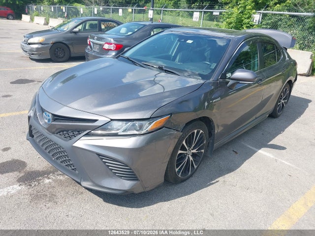 Toyota Camry 2018 4T1B21HK7JU505232 Image 2