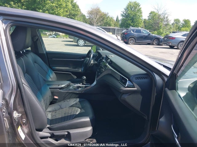 Toyota Camry 2018 4T1B21HK7JU505232 Image 5