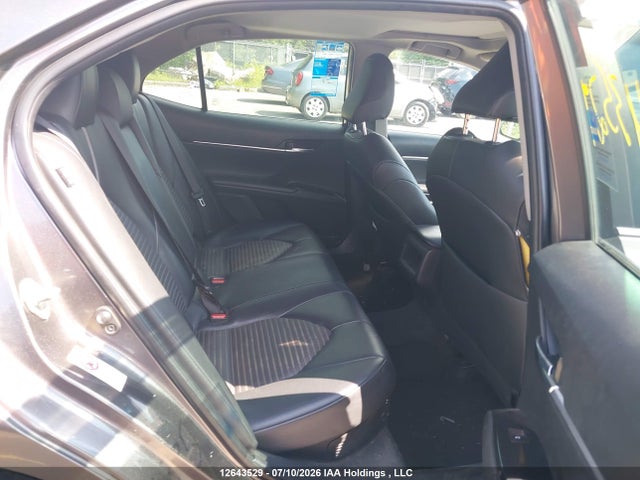 Toyota Camry 2018 4T1B21HK7JU505232 Image 8