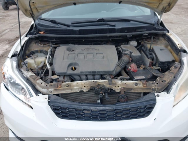 12643543 :رقم المزاد ، 2T1KU4EE8BC698570 vin ، 2011 Toyota Matrix Wagon مزاد بيع