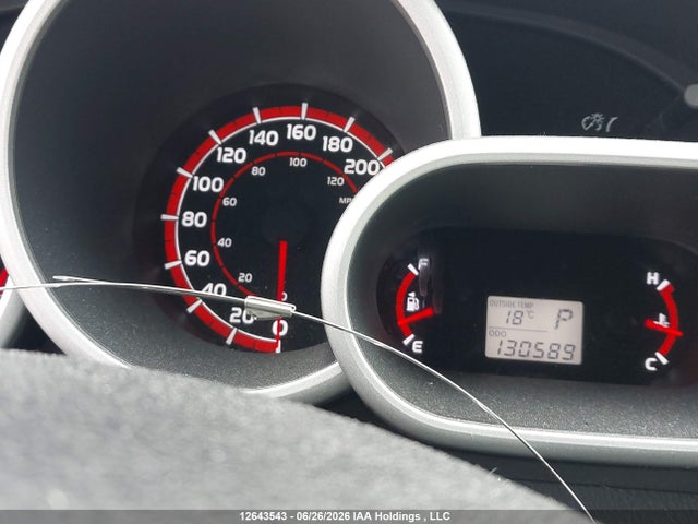 12643543 :رقم المزاد ، 2T1KU4EE8BC698570 vin ، 2011 Toyota Matrix Wagon مزاد بيع