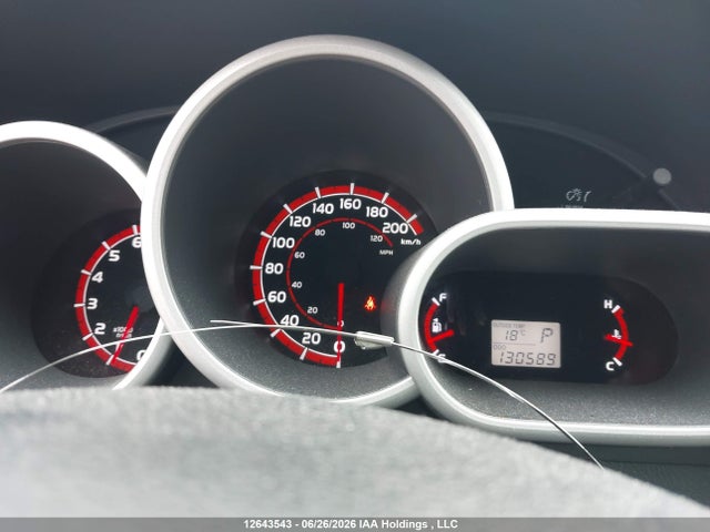 12643543 :رقم المزاد ، 2T1KU4EE8BC698570 vin ، 2011 Toyota Matrix Wagon مزاد بيع
