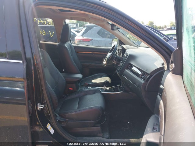 Mitsubishi Outlander 2018 JA4JZ4AXXJZ602828 Image 5