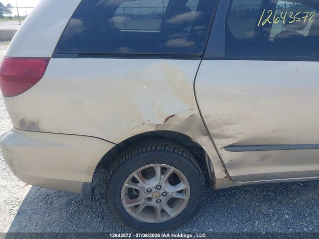 12643572 :رقم المزاد ، 5TDBA29C55S043901 vin ، 2005 Toyota Sienna Ce مزاد بيع
