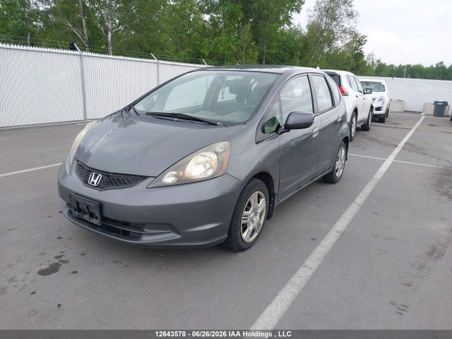 2012 Honda Fit Lx მანქანა იყიდება აუქციონზე, vin: LUCGE8H54C3003576, აუქციონის ნომერი: 12643578