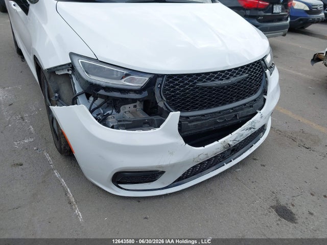 Chrysler Pacifica Limited 2025 2C4RC1GG1SR582187 Image 6
