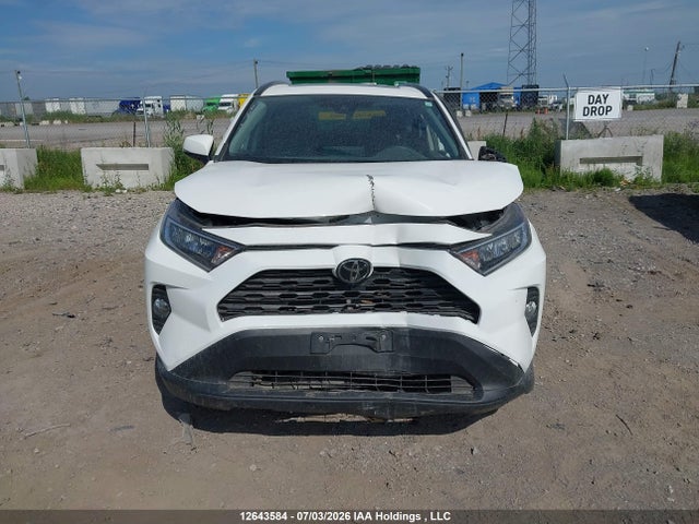 Toyota RAV4 2019 2T3R1RFV3KC046286 Image 11