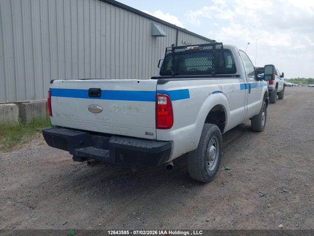 Ford F250 Super Duty 2014 1FTBF2B65EEB71227 Image 4