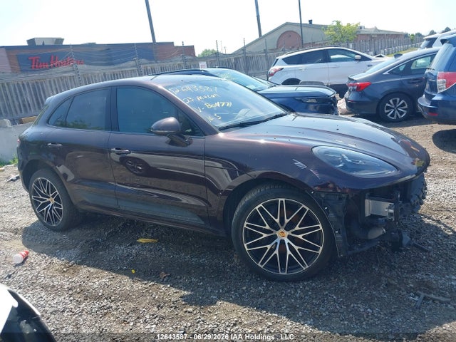 Porsche Macan T 2023 WP1AA2A51PLB04771 Image 14
