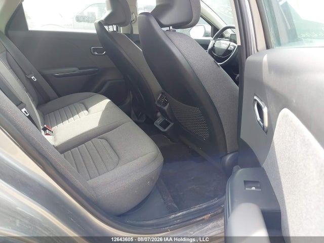 2025 Kia K4 Ex მანქანა იყიდება აუქციონზე, vin: 3KPFU4DE8SE102829, აუქციონის ნომერი: 12643605