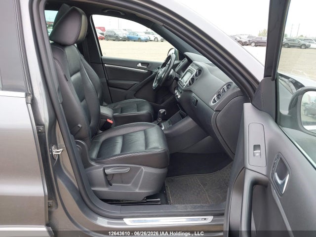 2013 Volkswagen Tiguan 2.0 Tsi Comfortline/2.0 Tsi Highline/2.0 Tsi Trendline მანქანა იყიდება აუქციონზე, vin: WVGJV7AX0DW024601, აუქციონის ნომერი: 12643610