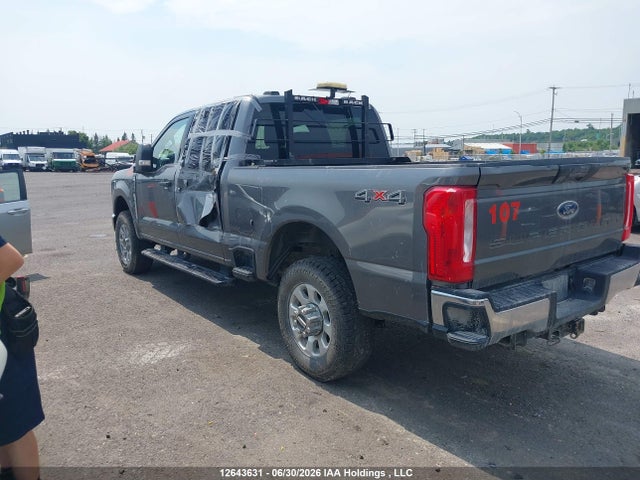 Ford F250 Super Duty 2024 1FT7W2BN7RED21048 Image 3