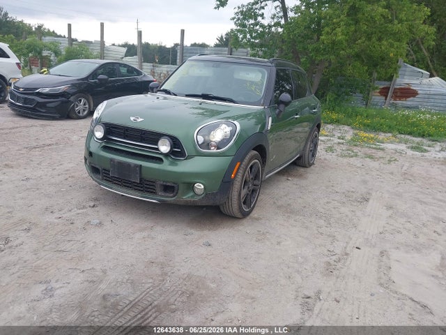 Mini Countryman Cooper S 2015 WMWZC5C59FWM19406 Image 2