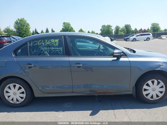 3VW1K7AJ7FM331370 Volkswagen Jetta 2.0l Trendline/2.0l Trendline+
