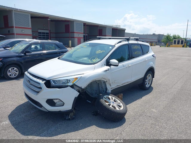 Ford ESCAPE SEL 2018 1FMCU9HD3JUA45520 Image 2