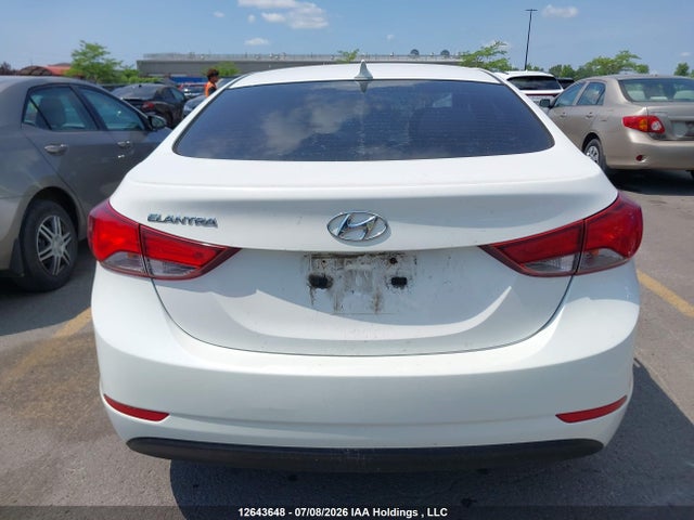 2014 Hyundai Elantra Se/sport/limited მანქანა იყიდება აუქციონზე, vin: 5NPDH4AE8EH520128, აუქციონის ნომერი: 12643648