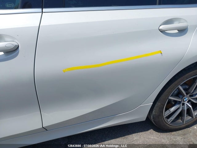 Aukcja sprzedaży 2021 Bmw 330xi, vin: 3MW5R7J06M8B72688, numer aukcji: 12643666