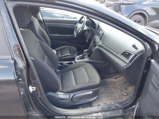 Aukcja sprzedaży 2018 Hyundai Elantra Sel/value/limited, vin: KMHD84LF3JU690088, numer aukcji: 12643670