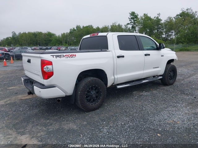 12643697 :رقم المزاد ، 5TFDY5F13MX005875 vin ، 2021 Toyota Tundra Sr5 مزاد بيع