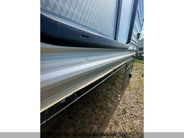 Продаж на аукціоні авто 2022 Forest River Cherokee, vin: 4X4TCKC29NX158391, номер лоту: 12643700