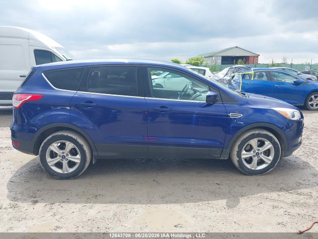 12643708 :رقم المزاد ، 1FMCU9GXXFUB83607 vin ، 2015 Ford Escape Se مزاد بيع