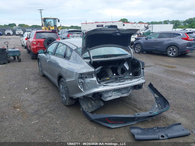3KPFT4DE1SE102190 KIA K4 Lx