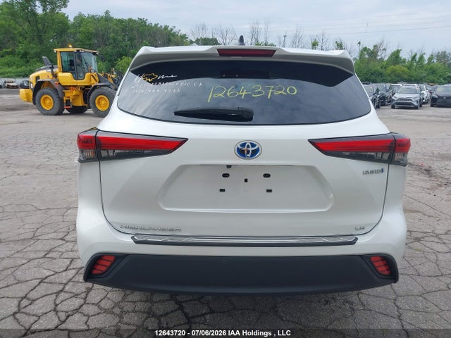 5TDBBRCH2NS560194 Toyota Highlander Hybrid Le