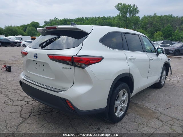 5TDBBRCH2NS560194 Toyota Highlander Hybrid Le