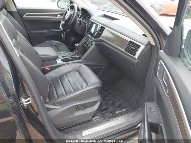 Продажа на аукционе авто 2018 Volkswagen Atlas Sel, vin: 1V2MR2CA7JC587111, номер лота: 12643725