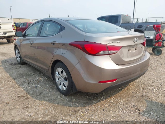 12643730 :رقم المزاد ، 5NPDH4AE1FH581032 vin ، 2015 Hyundai Elantra Se/sport/limited مزاد بيع