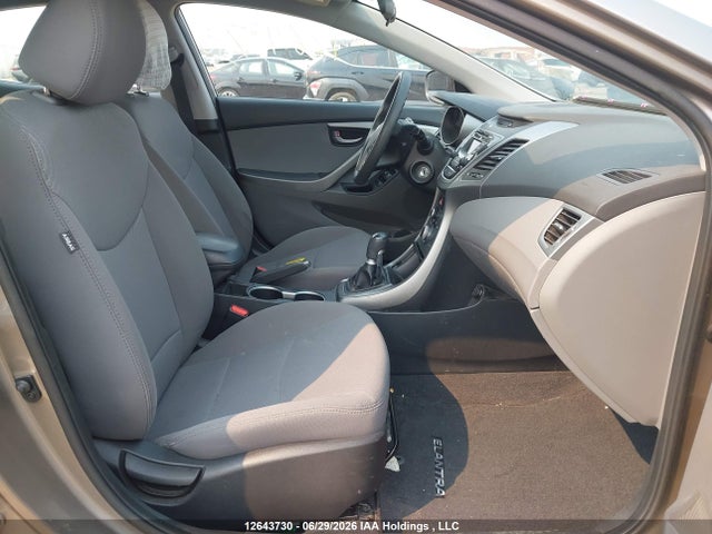 12643730 :رقم المزاد ، 5NPDH4AE1FH581032 vin ، 2015 Hyundai Elantra Se/sport/limited مزاد بيع