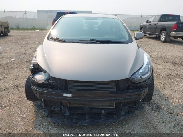 12643730 :رقم المزاد ، 5NPDH4AE1FH581032 vin ، 2015 Hyundai Elantra Se/sport/limited مزاد بيع