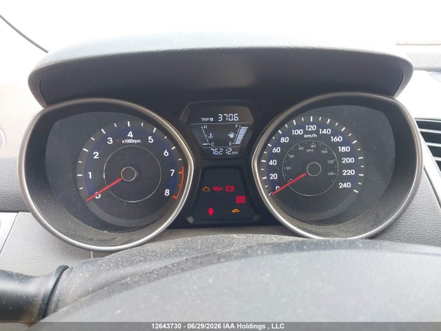 12643730 :رقم المزاد ، 5NPDH4AE1FH581032 vin ، 2015 Hyundai Elantra Se/sport/limited مزاد بيع