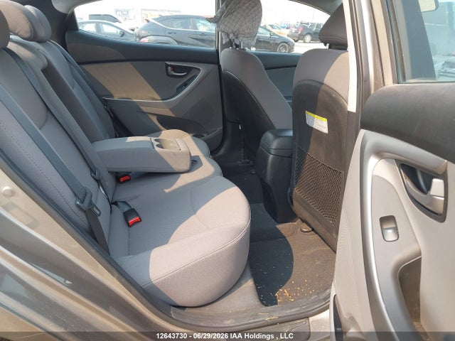 12643730 :رقم المزاد ، 5NPDH4AE1FH581032 vin ، 2015 Hyundai Elantra Se/sport/limited مزاد بيع
