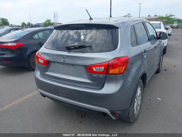Mitsubishi RVR SE 2016 JA4AJ3AU5GZ610478 Image 16