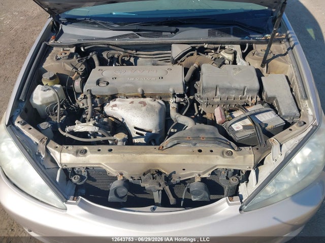 2005 Toyota Camry მანქანა იყიდება აუქციონზე, vin: 4T1BE32K55U942082, აუქციონის ნომერი: 12643753