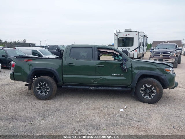Toyota Tacoma 2022 3TYCZ5AN9NT067005 Image 13