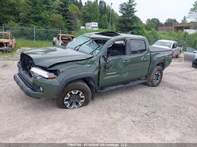 Toyota Tacoma 2022 3TYCZ5AN9NT067005 Image 2