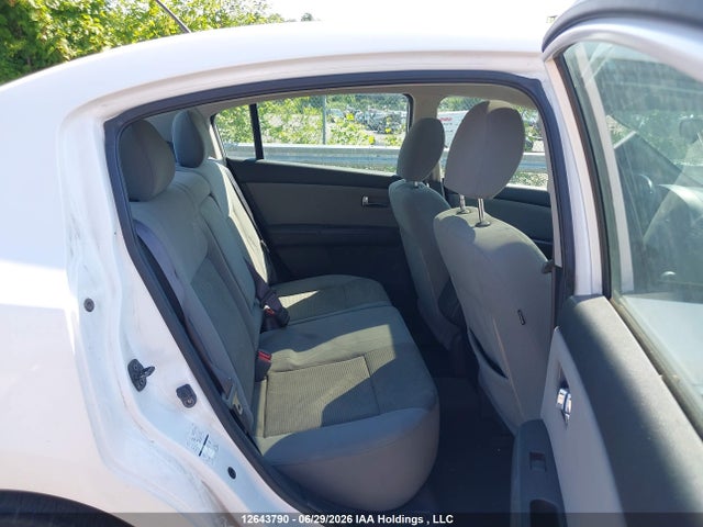 2011 Nissan Sentra მანქანა იყიდება აუქციონზე, vin: 3N1AB6AP4BL633929, აუქციონის ნომერი: 12643790