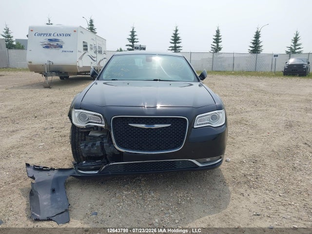 Chrysler 300 Limited 2017 2C3CCARG4HH513029 Image 12