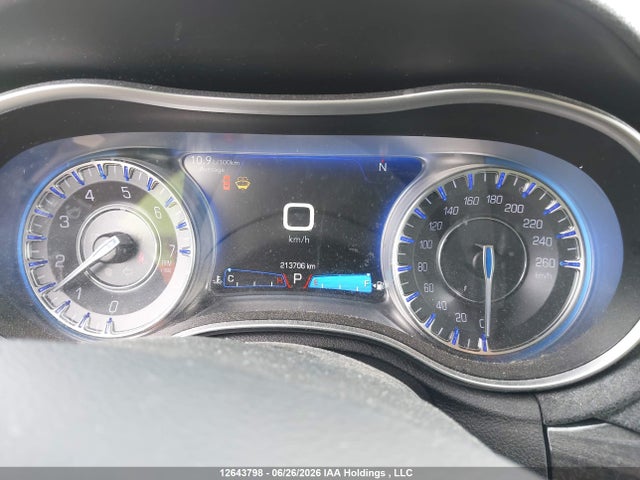 Chrysler 300 Limited 2017 2C3CCARG4HH513029 Image 7