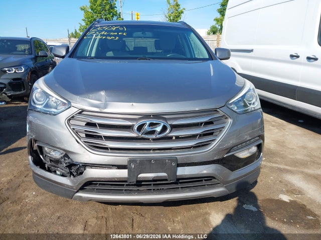 2017 Hyundai Santa Fe Sport მანქანა იყიდება აუქციონზე, vin: 5XYZT3LB3HG449983, აუქციონის ნომერი: 12643801