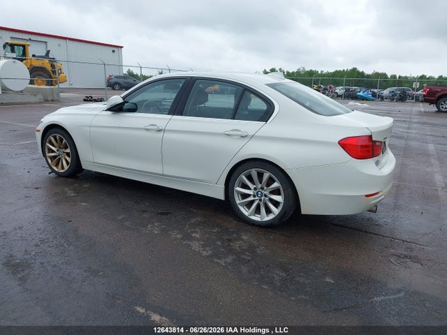 WBA3C3C57EF985895 BMW 320 I Xdrive