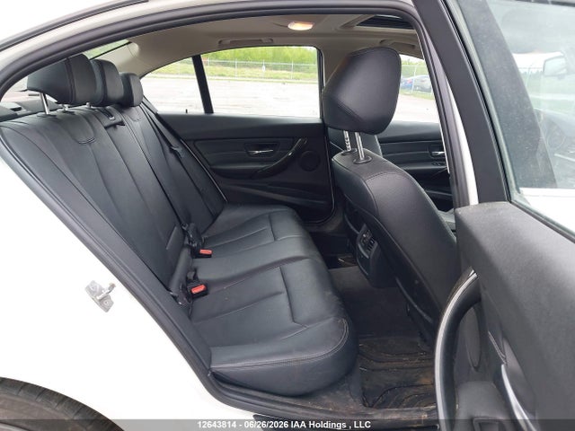 WBA3C3C57EF985895 BMW 320 I Xdrive