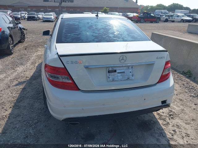 2010 Mercedes-benz C 300 4matic მანქანა იყიდება აუქციონზე, vin: WDDGF8BB7AF500977, აუქციონის ნომერი: 12643816