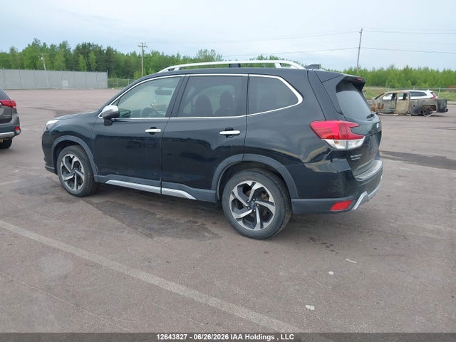 JF2SKERCXNH479597 Subaru Forester Touring