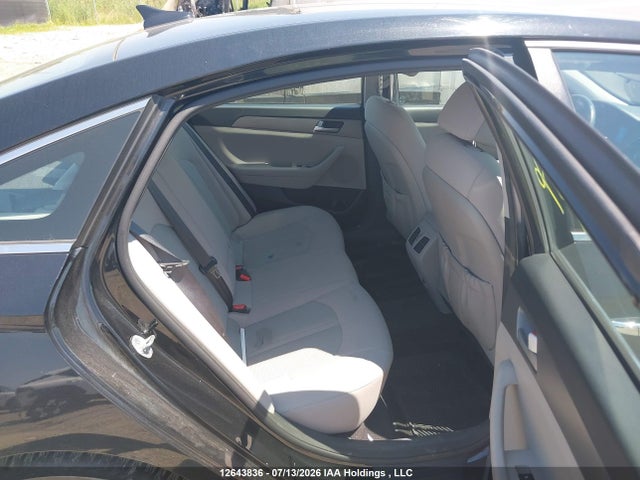 Hyundai SONATA SE 2015 5NPE24AF6FH225173 Image 8