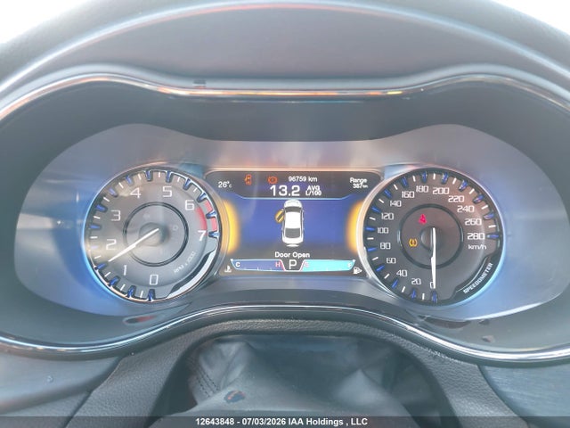 1C3CCCBB7FN727110 Chrysler 200 S