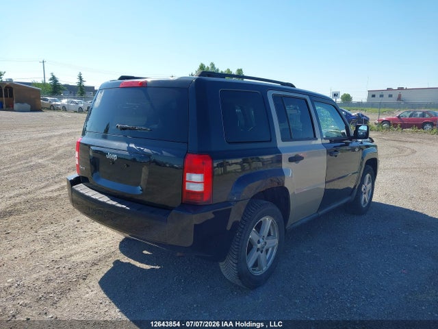 12643854 :رقم المزاد ، 1J4NF2GB8AD517882 vin ، 2010 Jeep Patriot Sport مزاد بيع