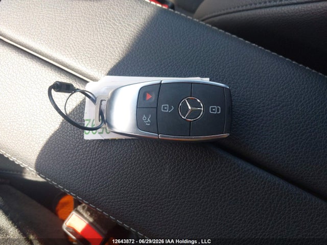 W1K5J4HB3TN592832 Mercedes-Benz CLA 250 4MATIC